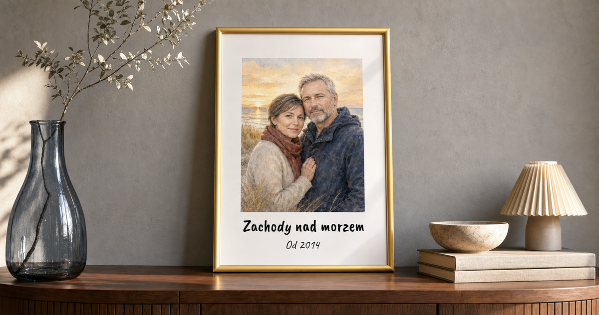 Malowany z podpisem — obraz w złotej ramie we wnętrzu